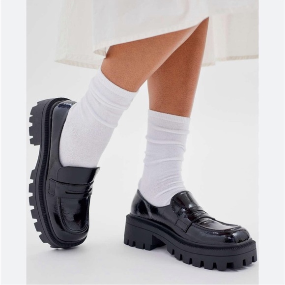 ✨UO✨Greyson Penny Loafers - Picture 1 of 7